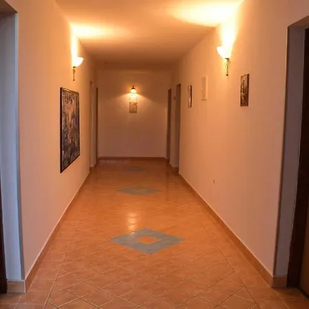 ホテル Casa Tiberiade 3*